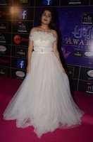 Shalini Pandey at Zee Telugu 2018 Apsara Awards